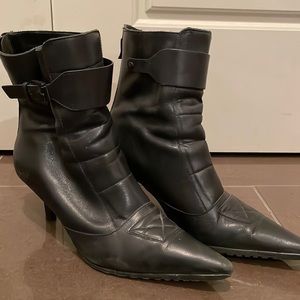 Black pointed toe booties